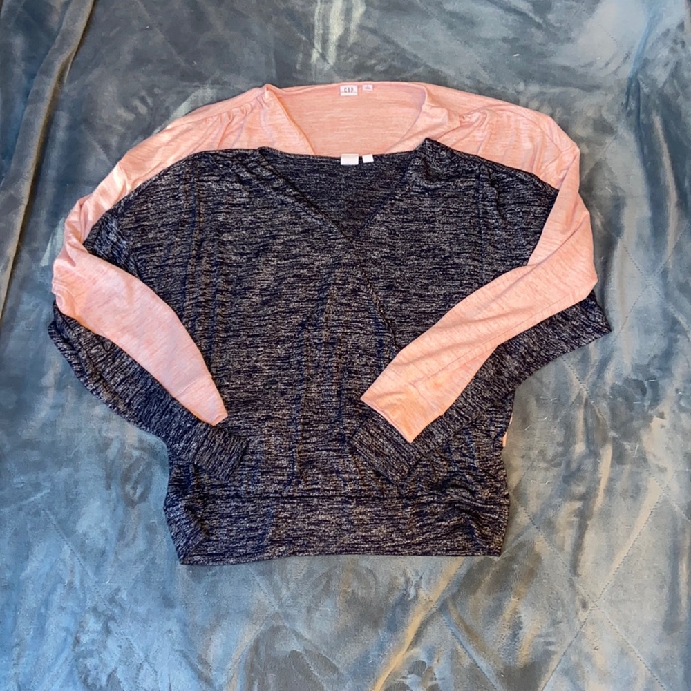 Lot 2 Tall L sweaters GAP